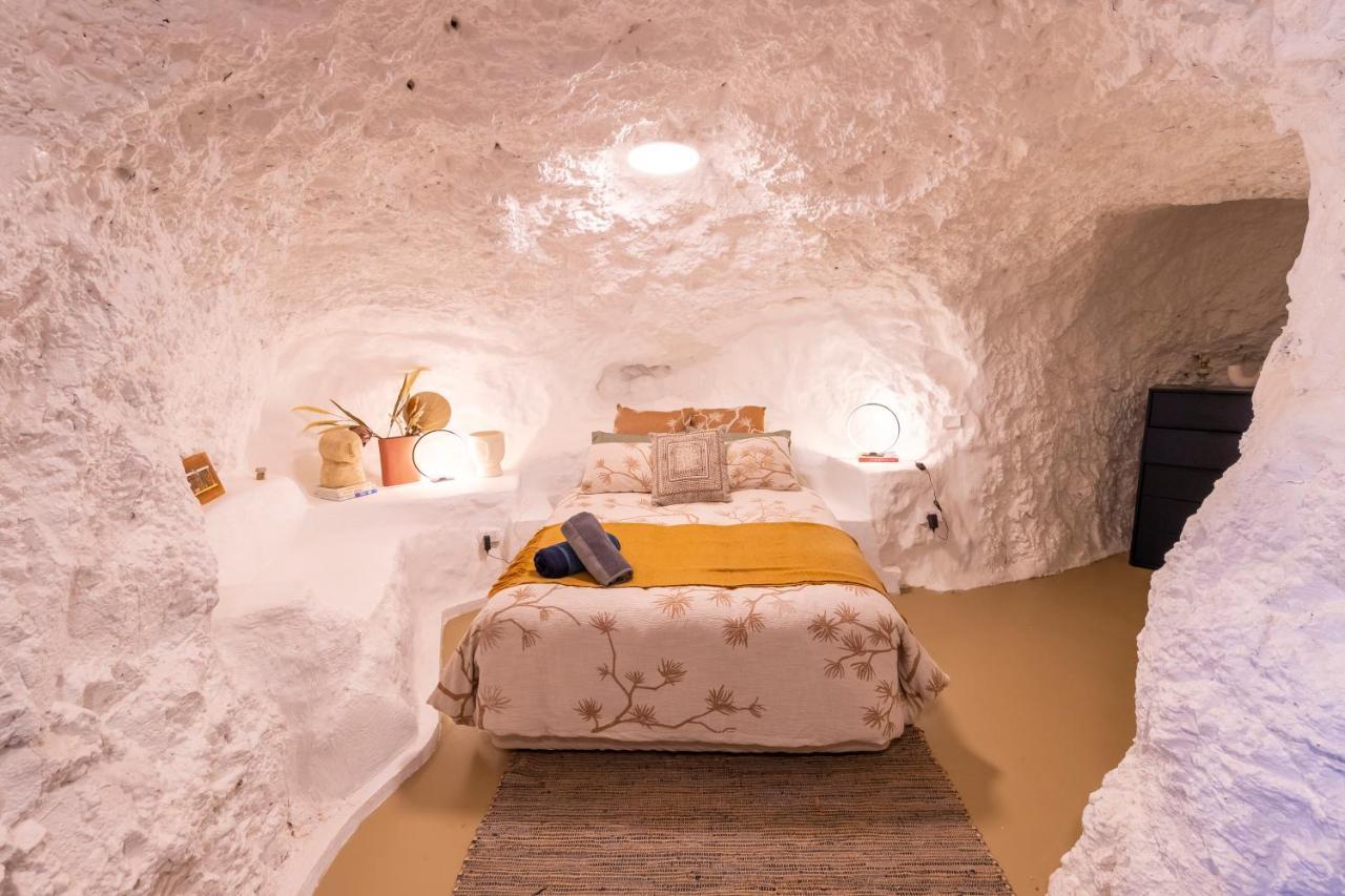 White Cliffs Accommodation -Daybreak Dugout - Unique Cave House Buitenkant foto